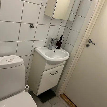 Apartamento Cozy With A Sunny Side, Ulriken Is Close By Bergen